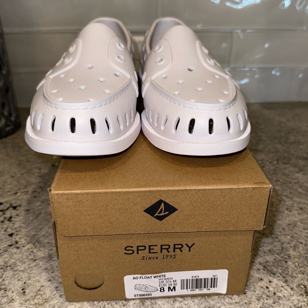 NIB Sperry Authentic Original Float Boat Shoes for Ladies - Picture 8 of 15